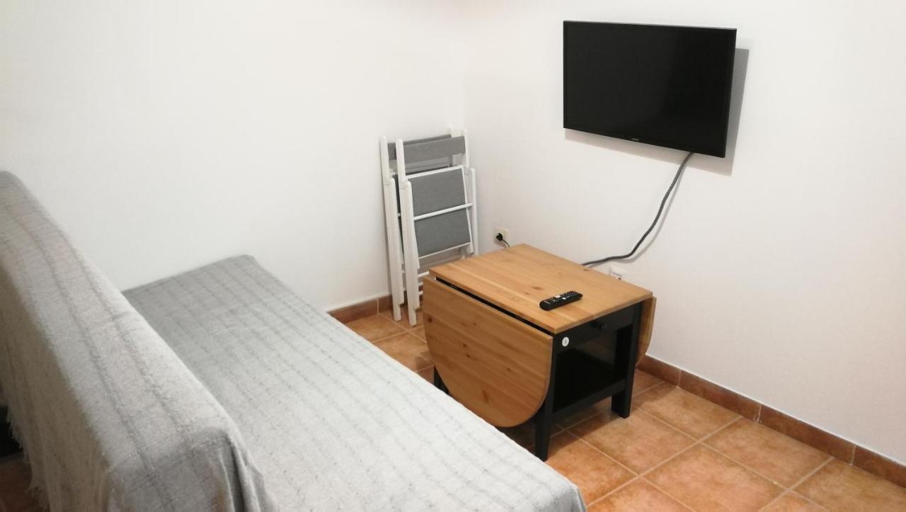 The Clock Apartment Madrid Exterior photo