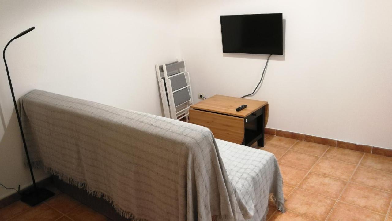 The Clock Apartment Madrid Exterior photo